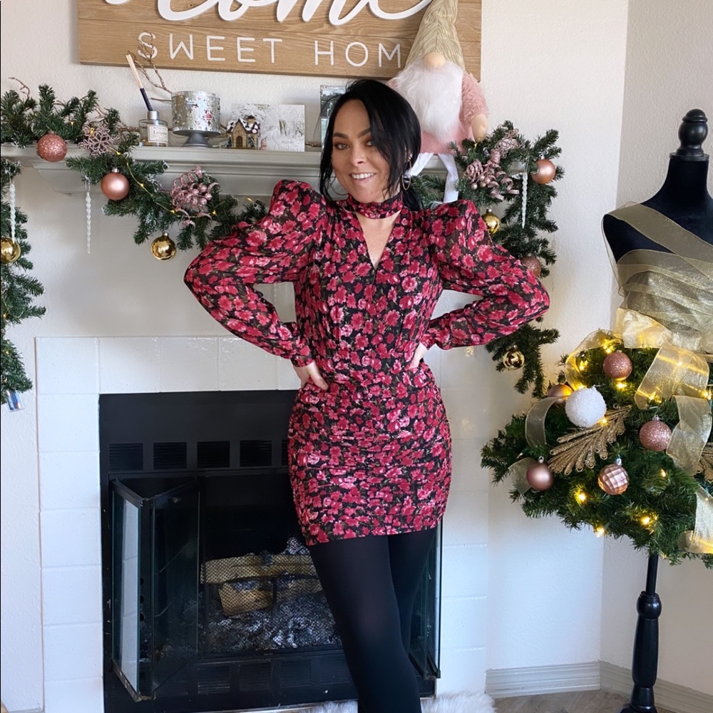 80’s inspired floral bodycon mini dress